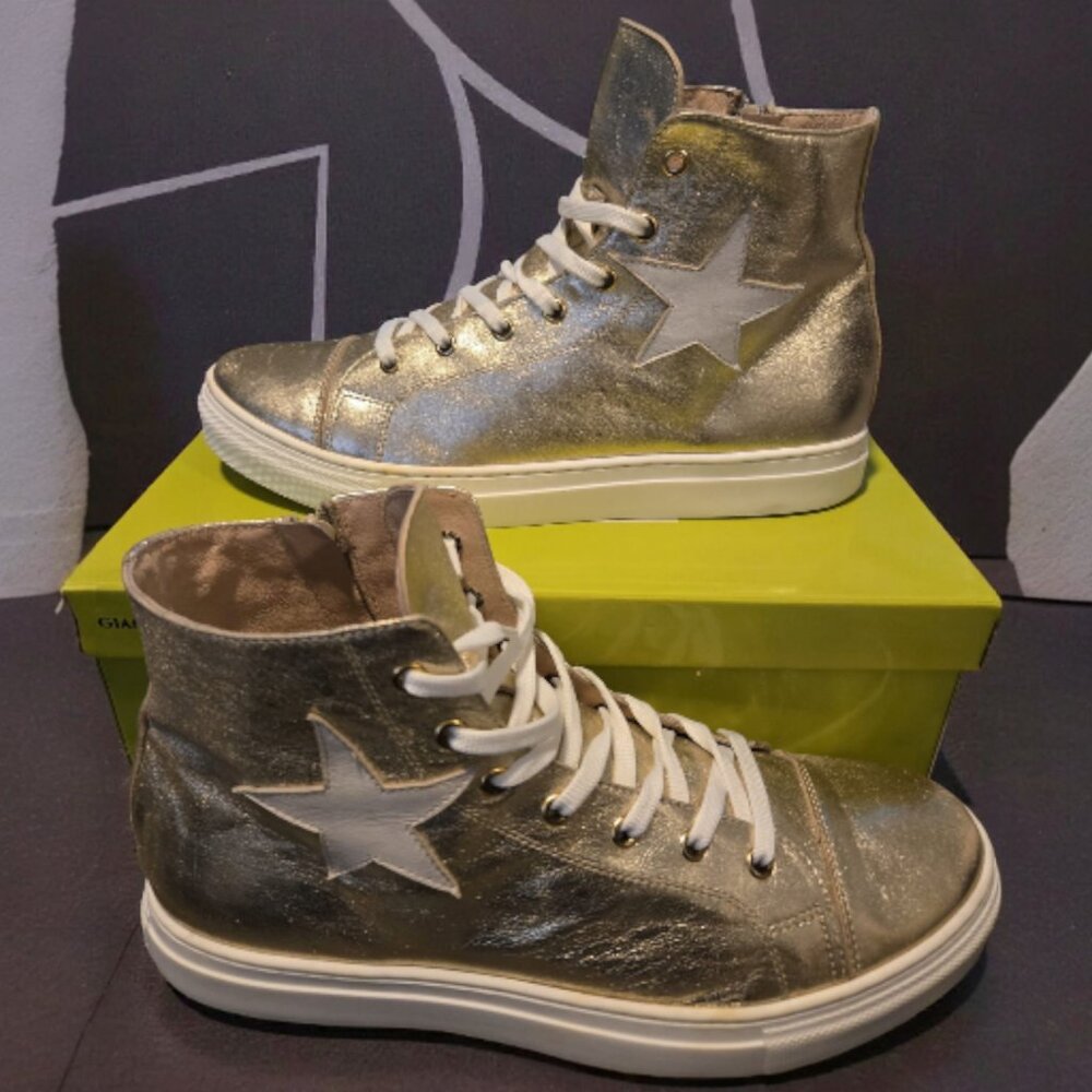 Michael Pasinkoff Gold Leather Star High-Top sz 9 / 40